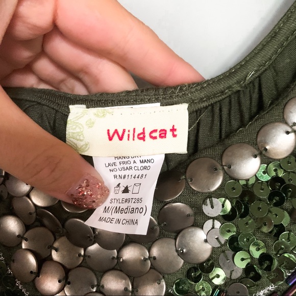 Wildcat • Beaded Tunic - Picture 5 of 7